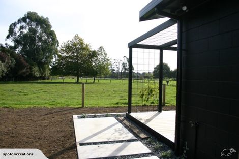 Photo of property in 37 Peake Road, Cambridge, Hamilton, 3283