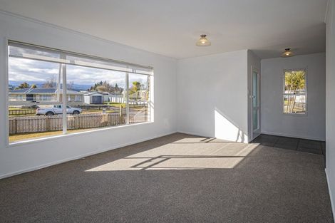 Photo of property in 10 Karamu Place, Ohakune, 4625