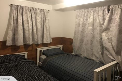 Photo of property in 34 Mark Avenue, Paparangi, Wellington, 6037