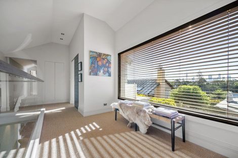 Photo of property in 5 Bridgewater Road, Parnell, Auckland, 1052