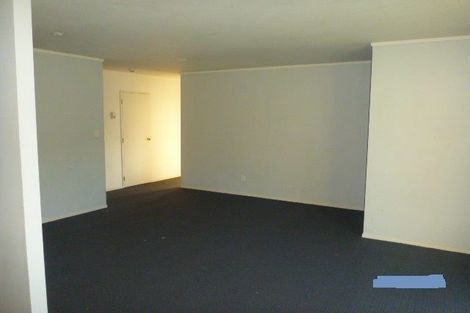 Photo of property in 25 Liddesdale Place, Papakura, 2110