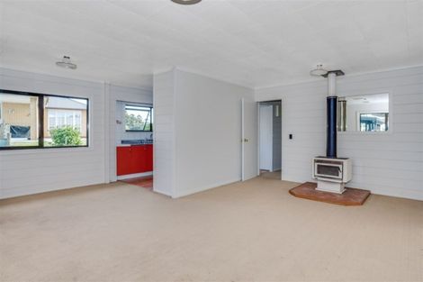 Photo of property in 185 Marsden Point Road, Ruakaka, 0116