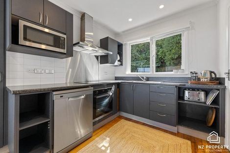 Photo of property in 24 Seaview Terrace, Kew, Dunedin, 9012