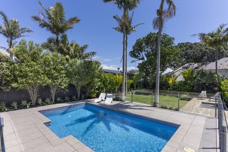 Photo of property in 30 Edgars Road, Westmere, Auckland, 1022