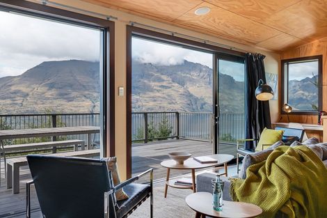 Photo of property in 48b Dart Place, Fernhill, Queenstown, 9300