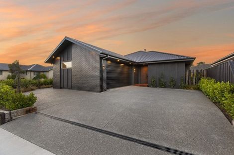 Photo of property in 2 Kokopu Street, Pegasus, 7612