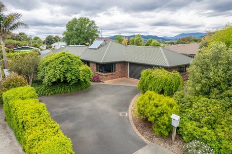 Photo of property in 10 Stagg Place, Brightwater, 7022