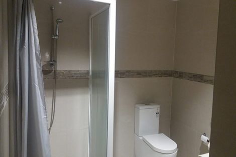 Photo of property in 5 Saddleback Rise, Murrays Bay, Auckland, 0630