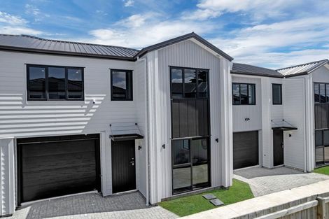 Photo of property in 8c Gardiner Grove, Mangere East, Auckland, 2024