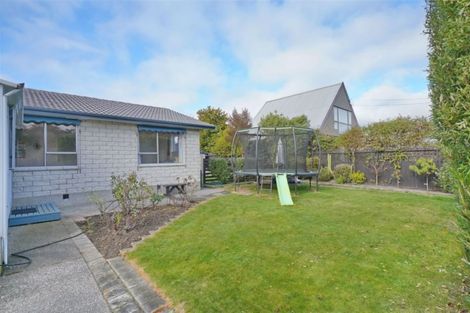 Photo of property in 15 Inwoods Road, Parklands, Christchurch, 8083