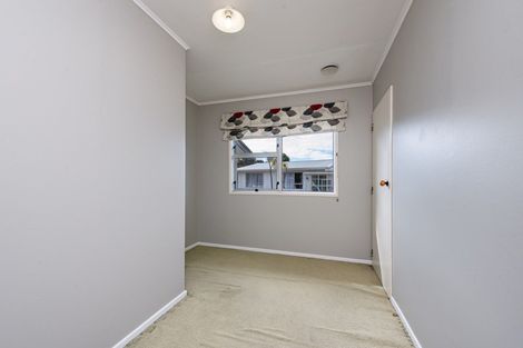 Photo of property in 12 Hollis Road, Paraparaumu Beach, Paraparaumu, 5032