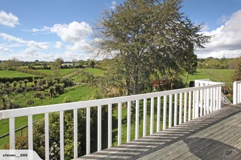 Photo of property in 87 Yates Road, Pukekohe, 2677
