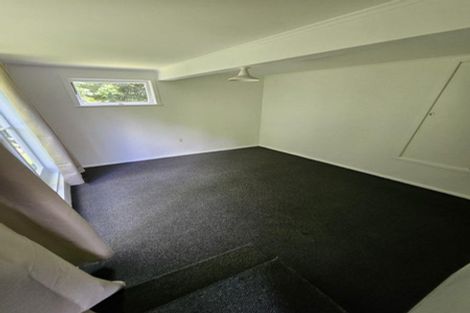 Photo of property in 5 Lynwood Road, New Lynn, Auckland, 0600