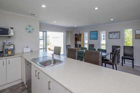 Photo of property in 38 Rua Avenue, Waitarere Beach, Levin, 5510