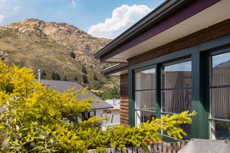 Photo of property in 8 Riverside Road, Frankton, Queenstown, 9300