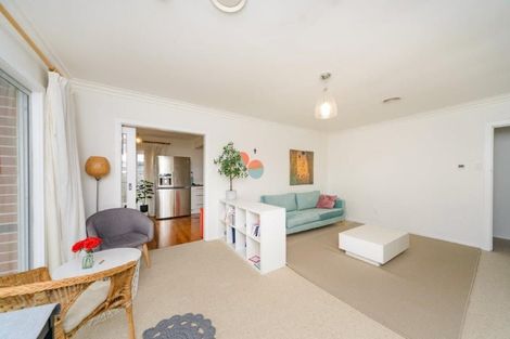 Photo of property in 62 Newcastle Street, Hokowhitu, Palmerston North, 4410