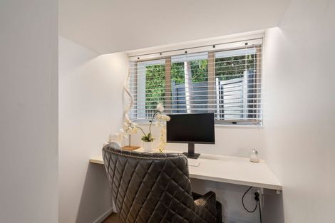 Photo of property in 1/35 Newhaven Terrace, Mairangi Bay, Auckland, 0630