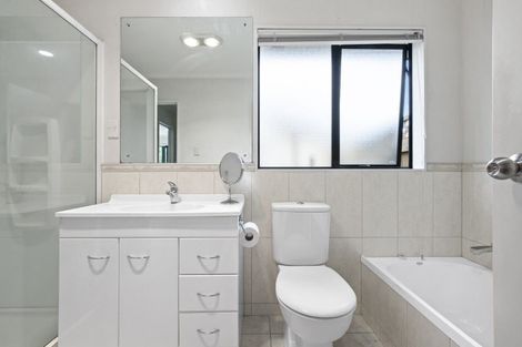 Photo of property in 9 Greta Banks Place, Wattle Downs, Auckland, 2103