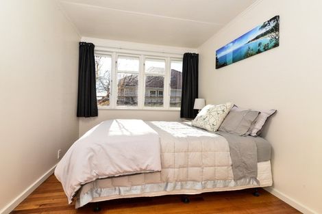 Photo of property in 12 Holland Road, Fairfield, Hamilton, 3214