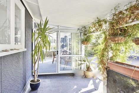 Photo of property in 10 Woodend Road, Woodend, 7610