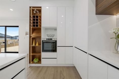Photo of property in 12 Tiro Street, Flat Bush, Auckland, 2019