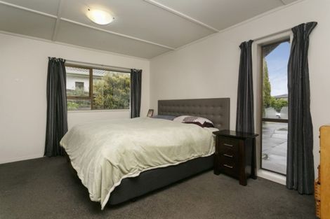 Photo of property in 81 Tamatea Road, Taupo, 3330