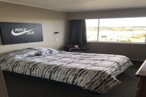 Photo of property in 4 Liston Avenue, Hilltop, Taupo, 3330