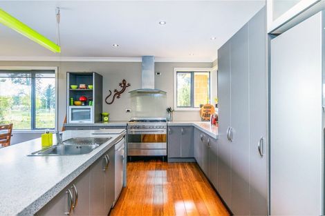 Photo of property in 492 Falvey Road, Levels, Timaru, 7975