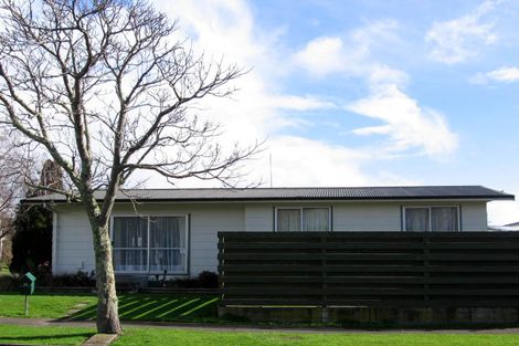 Photo of property in 18 Carter Crescent, Awapuni, Palmerston North, 4412
