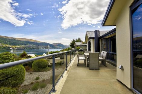 Photo of property in 660 Peninsula Road, Kelvin Heights, Queenstown, 9300