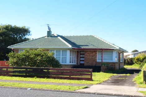 Photo of property in 84 Rosella Road, Mangere East, Auckland, 2024
