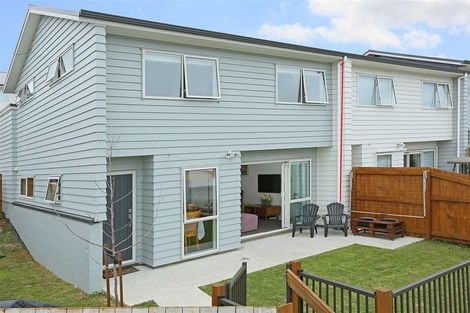 Photo of property in 27 Apple Orchard Way, Sunnyvale, Auckland, 0612