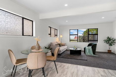 Photo of property in 109 Hurndall Street East, Maungaturoto, 0520