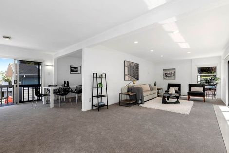 Photo of property in 5 Freya Place, Torbay, Auckland, 0630