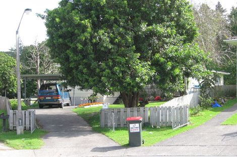 Photo of property in 19 Yule Place, Massey, Auckland, 0614