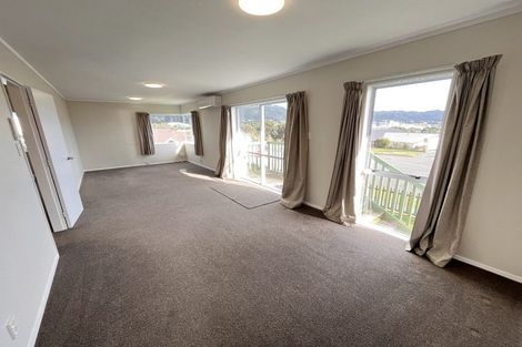 Photo of property in 9 Kivell Street, Ranui, Porirua, 5024