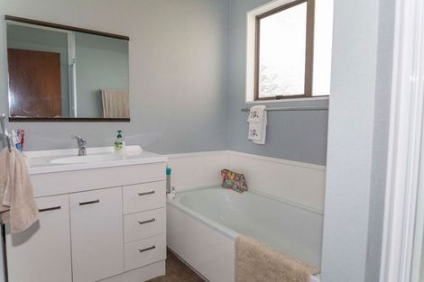 Photo of property in 17 Victor Street, Dannevirke, 4930