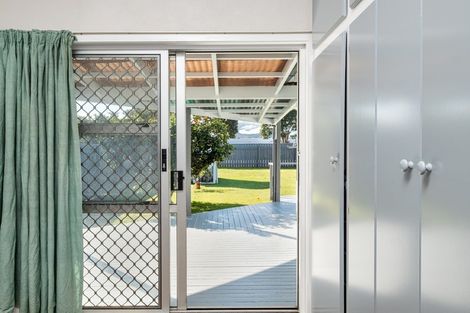 Photo of property in 247 Kahutia Street, Gisborne, 4010