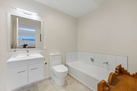 Photo of property in 19 Glen Evans Crescent, Fairfield, Lower Hutt, 5011