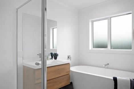 Photo of property in 104 Petries Road, Woodend, 7610