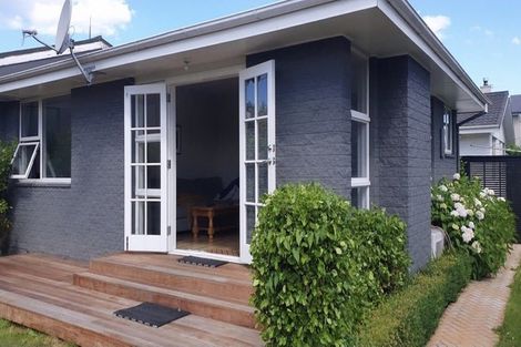 Photo of property in 1/230 Springfield Road, St Albans, Christchurch, 8014