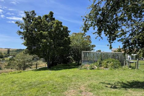 Photo of property in 15 Easons Road, Hampden, 9410