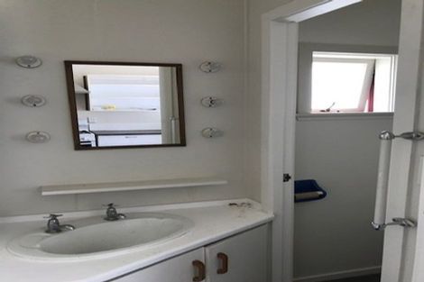 Photo of property in 26 Duppa Street, Berhampore, Wellington, 6023