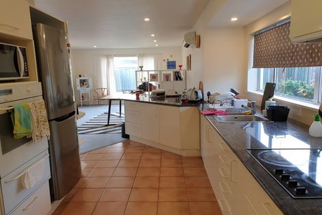 Photo of property in 73 Greendale Avenue, Avonhead, Christchurch, 8042