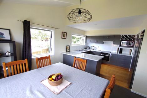 Photo of property in 1 Waitawa Place, Lynmore, Rotorua, 3010
