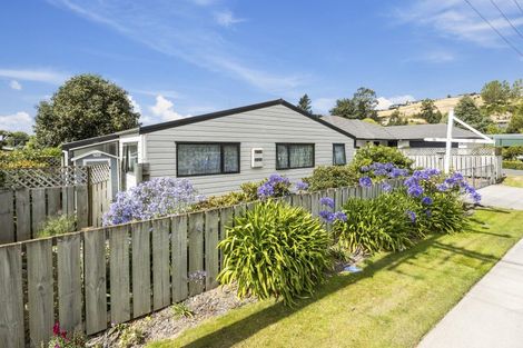 Photo of property in 9a North Foreland Street, Waihola, Milton, 9073