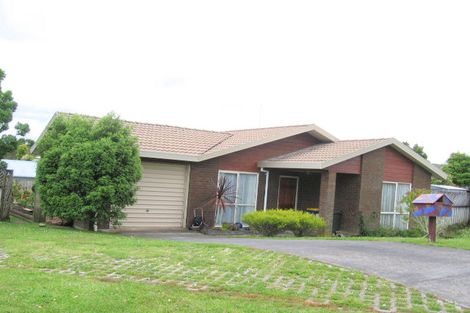 Photo of property in 36 Meynell Court, Glen Eden, Auckland, 0602