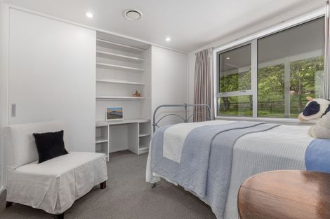 Photo of property in 86 Emerald Glen Road, Paekakariki, 5032