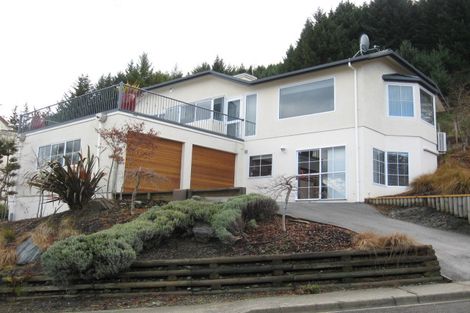 Photo of property in 52 Greenstone Place, Fernhill, Queenstown, 9300