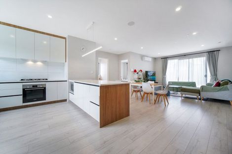 Photo of property in 6 Joseph Kokich Avenue, Swanson, Auckland, 0614